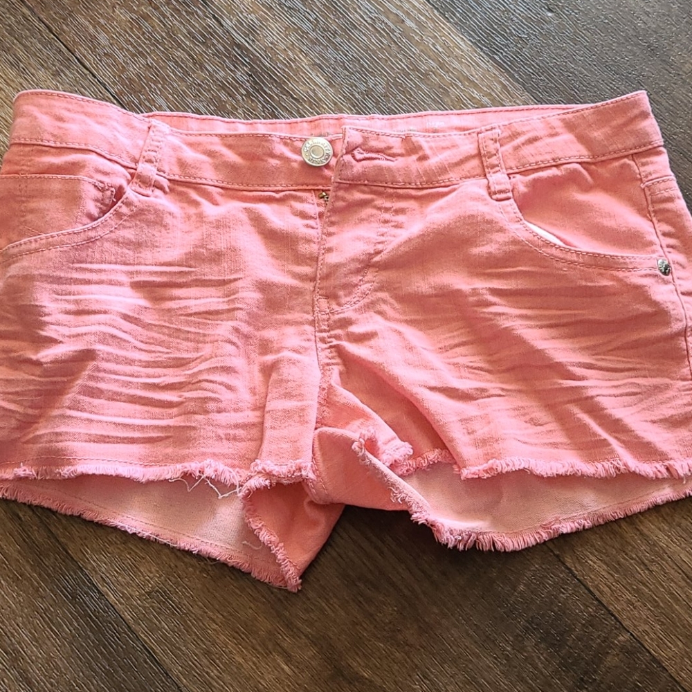 Celebrity. Pink